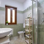 Superior Elegante Terrazza & Parcheggio Privato - E Vicino Al Mare